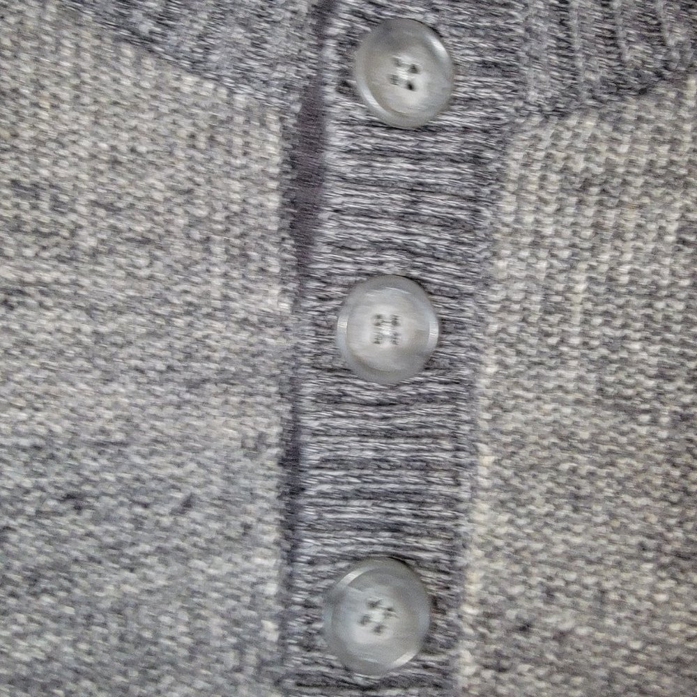 Gap Men's Heavy Cotton/Poly Sweater - Gray - Size XL - Like New - Picture 2 of 5